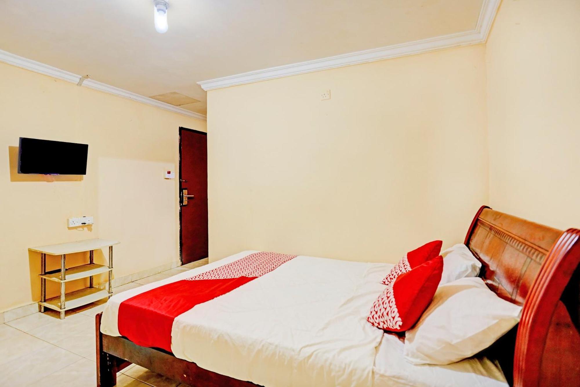 Oyo 92334 Abi Manyu Syariah Hotel Nagoya Ngoại thất bức ảnh